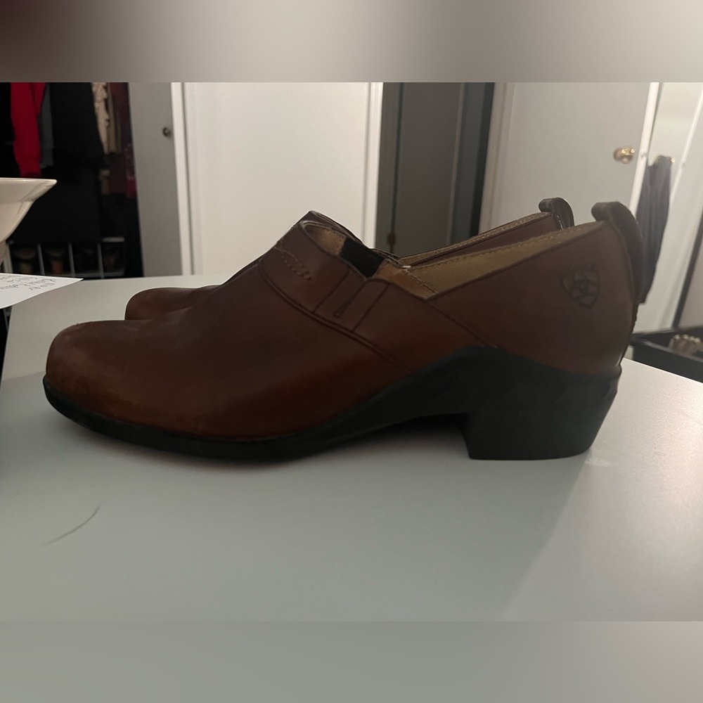 Ariat Brown leather clog slip on